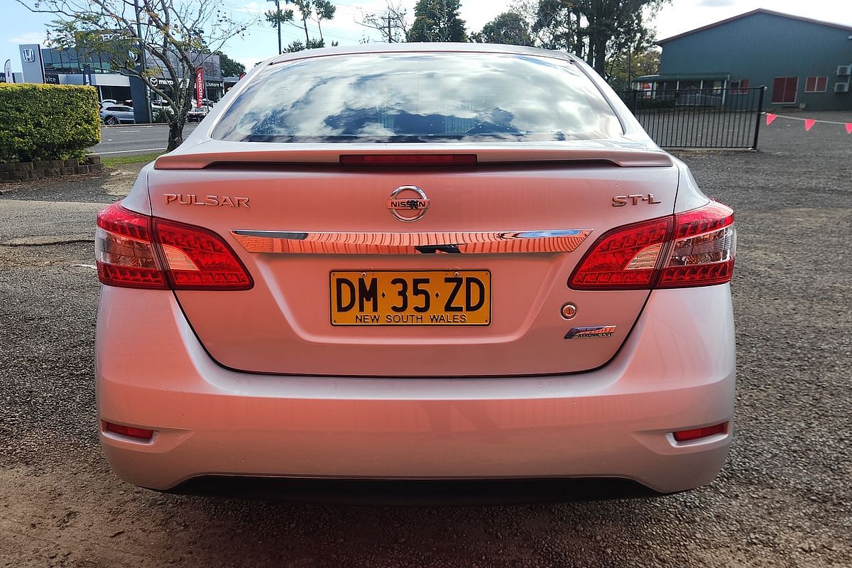 2013 Nissan Pulsar ST-L B17