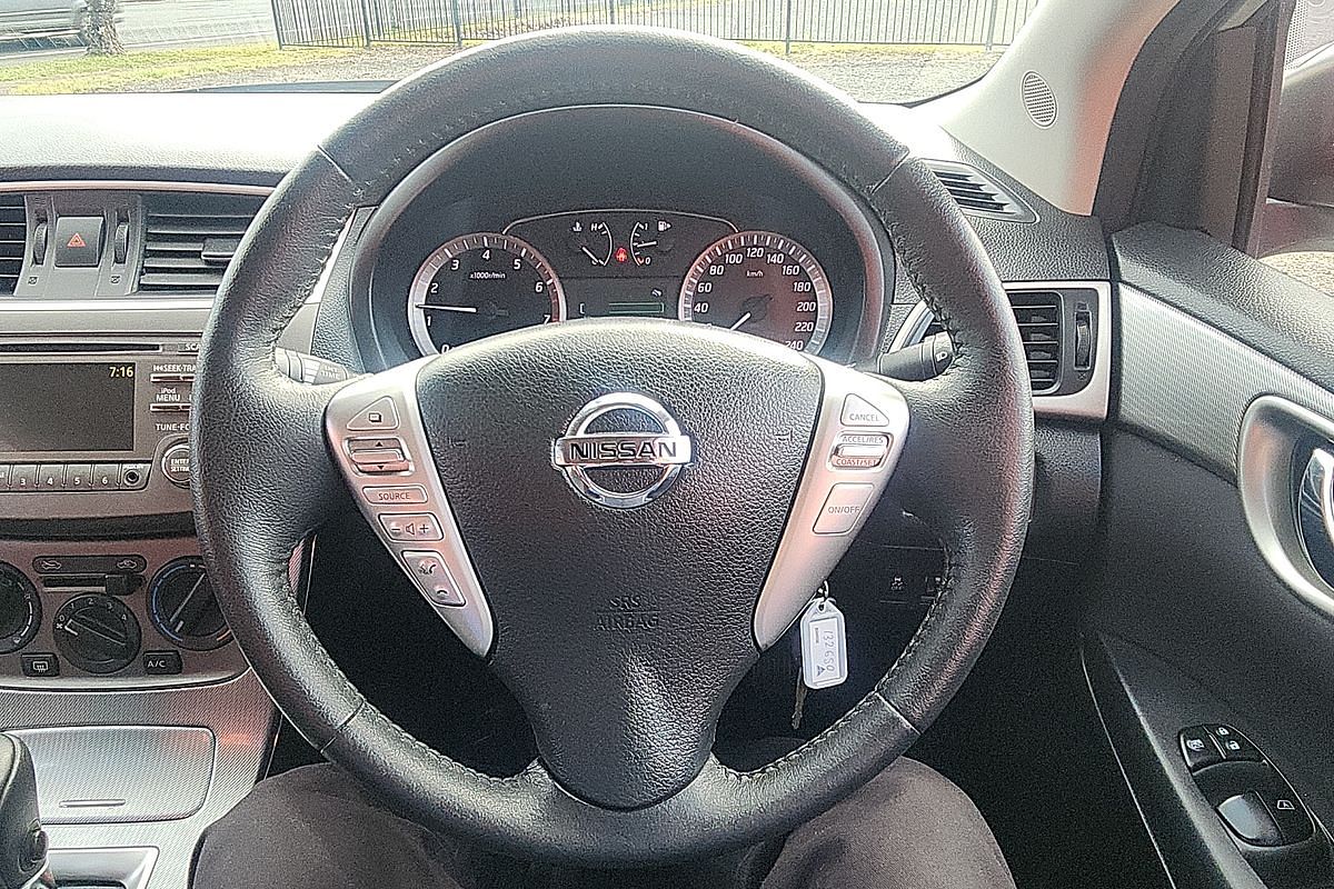 2013 Nissan Pulsar ST-L B17