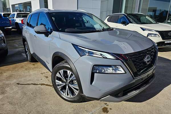 2025 Nissan X-TRAIL ST-L e-POWER T33