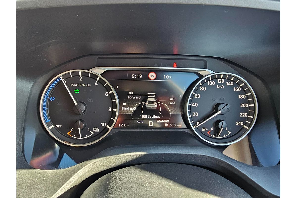 2025 Nissan X-TRAIL ST-L e-POWER T33