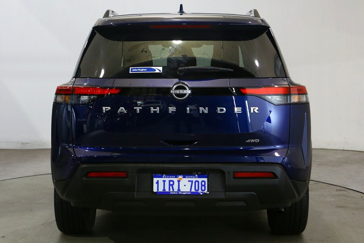 2022 Nissan Pathfinder ST-L R53