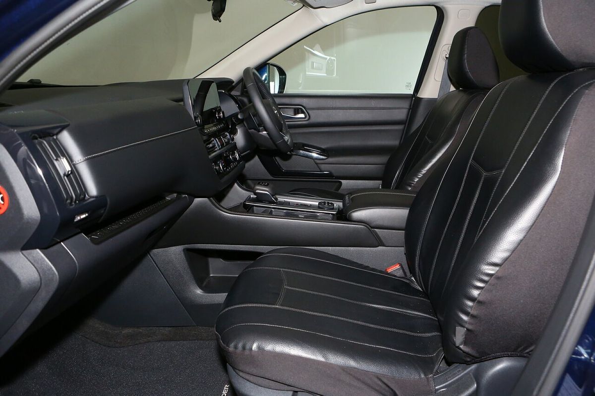 2022 Nissan Pathfinder ST-L R53