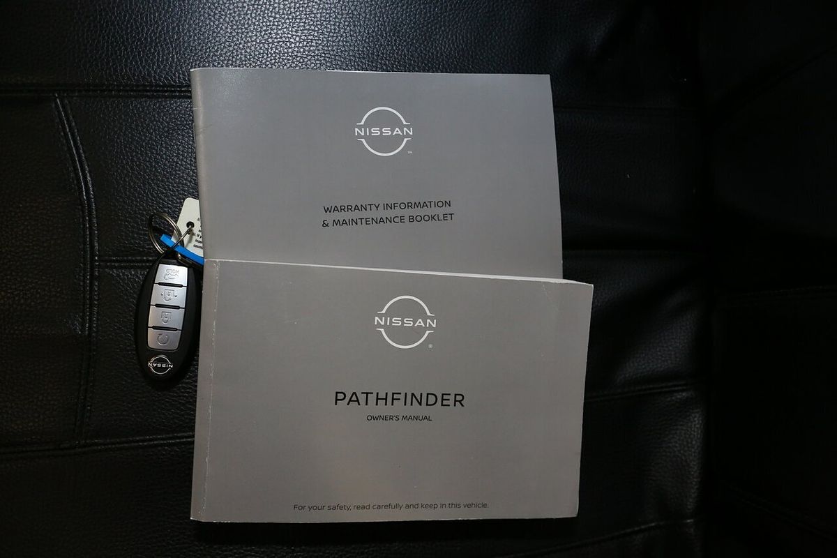 2022 Nissan Pathfinder ST-L R53