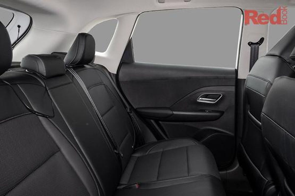 2025 MG ZS Essence Hybrid+ ZS32