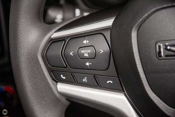 2025 Isuzu D-MAX SX 4X4