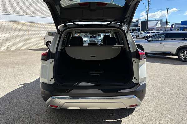 2025 Nissan X-TRAIL Ti-L e-POWER T33