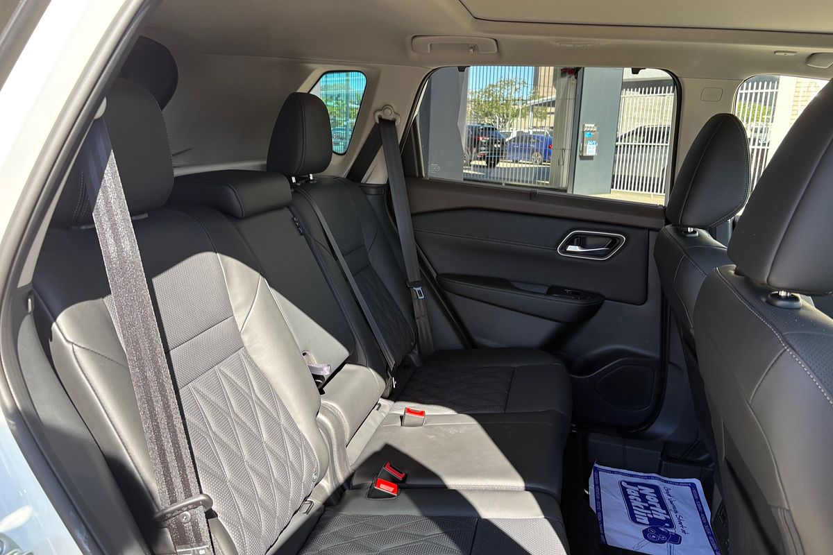 2025 Nissan X-TRAIL Ti-L e-POWER T33