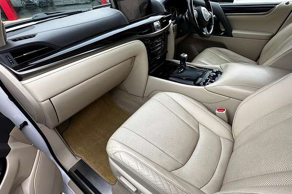 2016 Lexus LX570 LX570  URJ201R