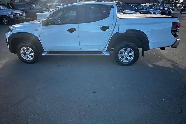 2019 Mitsubishi TRITON TRITON GLX PLUS (4x4) MR3S47 4X4