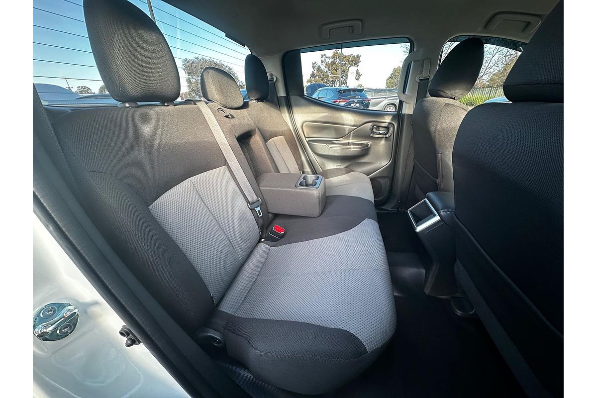 2019 Mitsubishi TRITON TRITON GLX PLUS (4x4) MR3S47 4X4