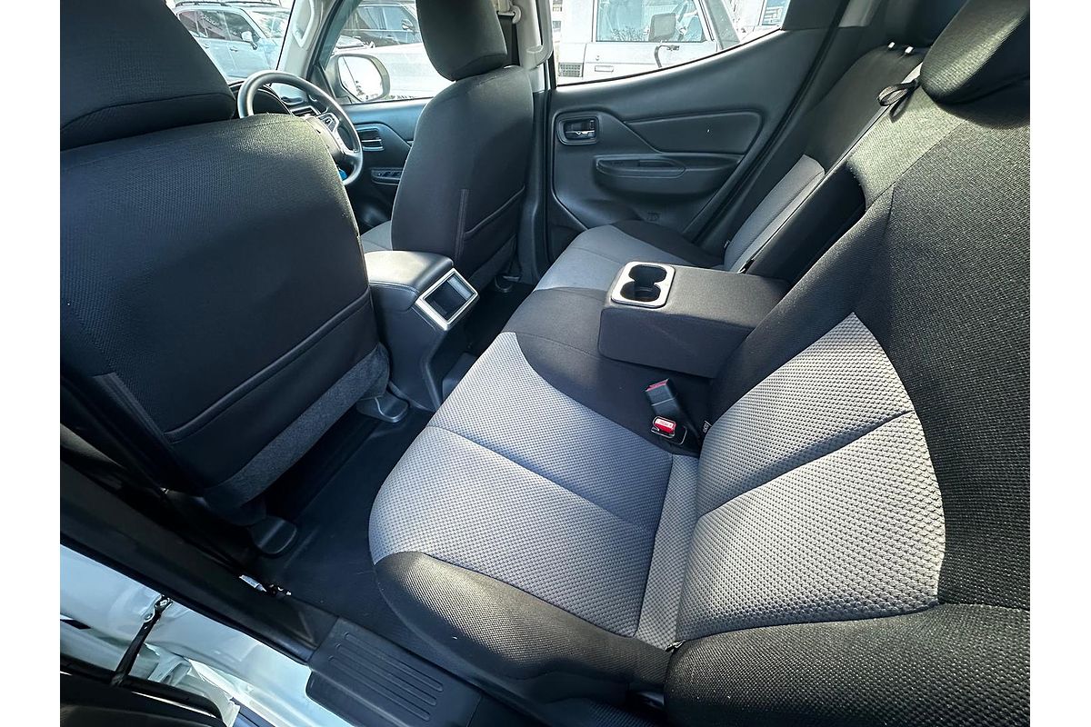 2019 Mitsubishi TRITON TRITON GLX PLUS (4x4) MR3S47 4X4
