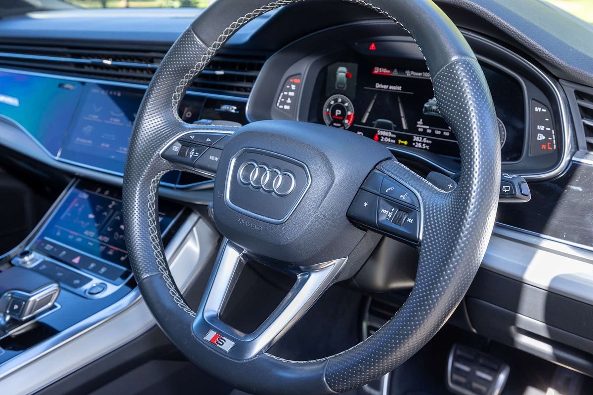 2020 Audi Q7 50 TDI S line 4M