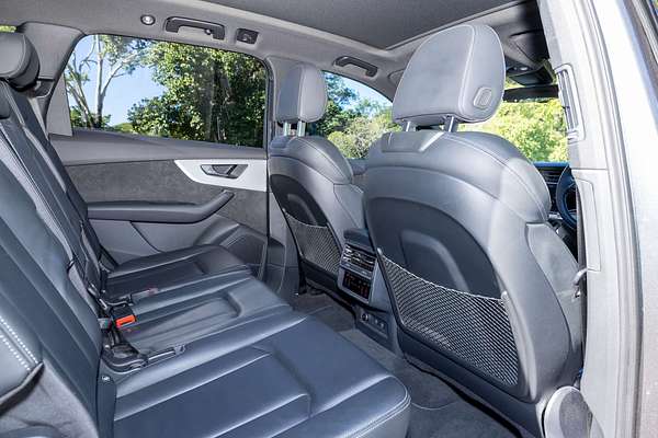 2020 Audi Q7 50 TDI S line 4M