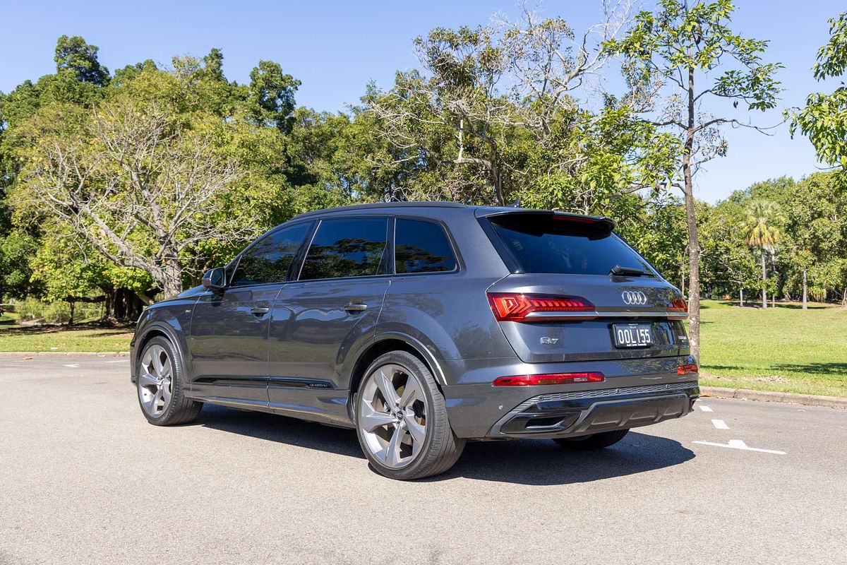 2020 Audi Q7 50 TDI S line 4M