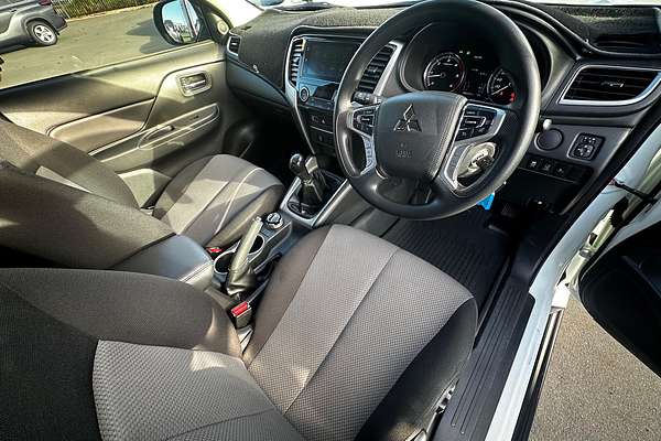 2019 Mitsubishi TRITON TRITON GLX PLUS (4x4) MR3S47 4X4