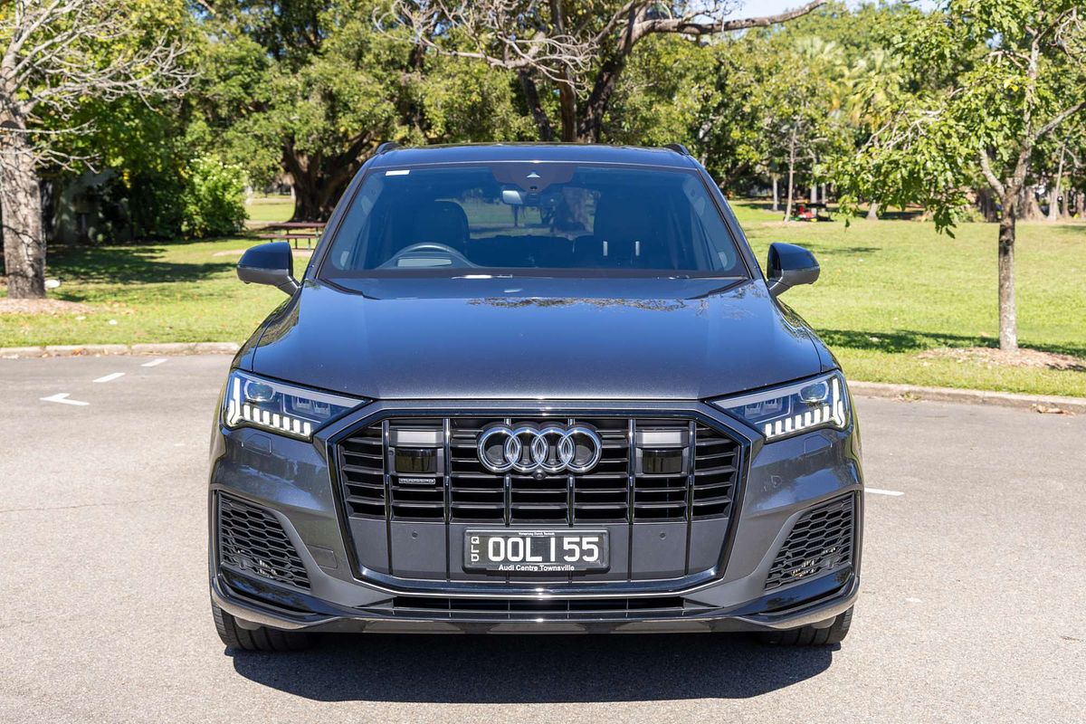 2020 Audi Q7 50 TDI S line 4M