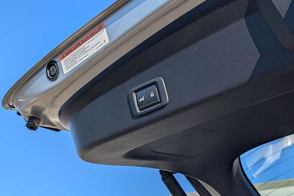 2022 Mitsubishi OUTLANDER OUTLANDER EXCEED 7 SEAT (AWD) ZM4E46