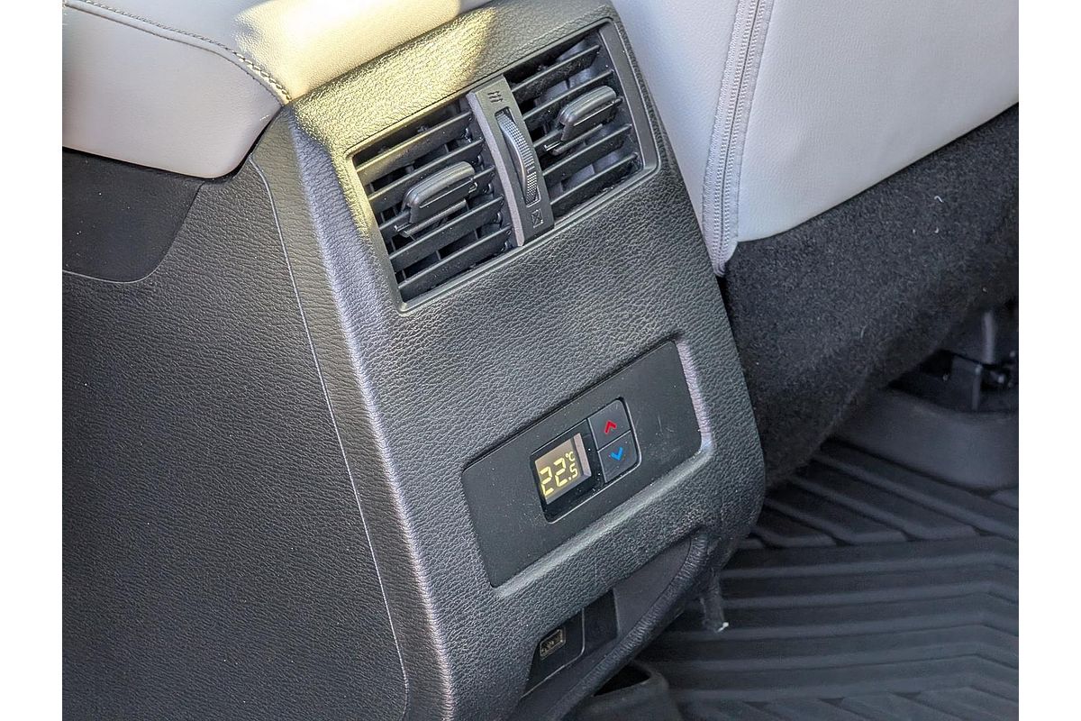 2022 Mitsubishi OUTLANDER OUTLANDER EXCEED 7 SEAT (AWD) ZM4E46