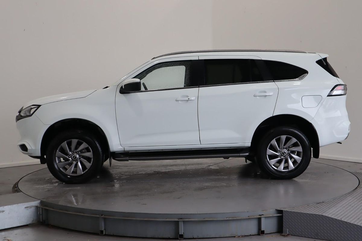 2022 Isuzu MU-X LS-U