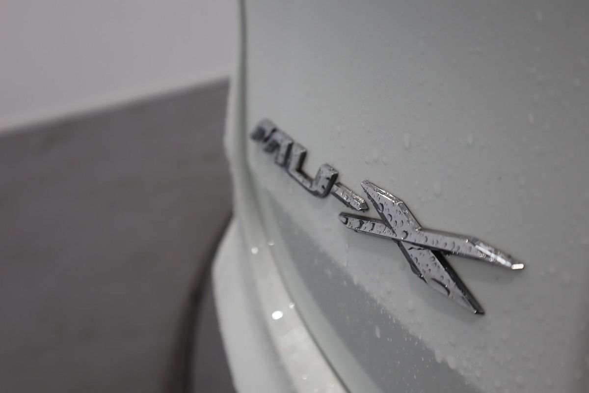 2022 Isuzu MU-X LS-U