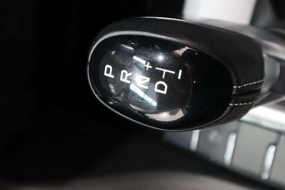 2022 Isuzu MU-X LS-U