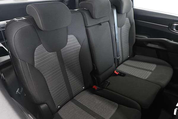 2023 Kia Sorento S MQ4