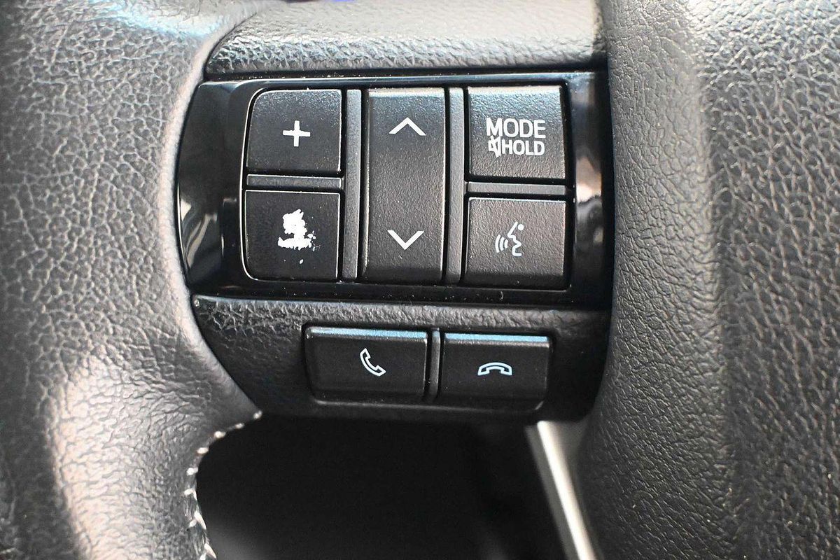2017 Toyota Hilux SR5 GUN126R 4X4