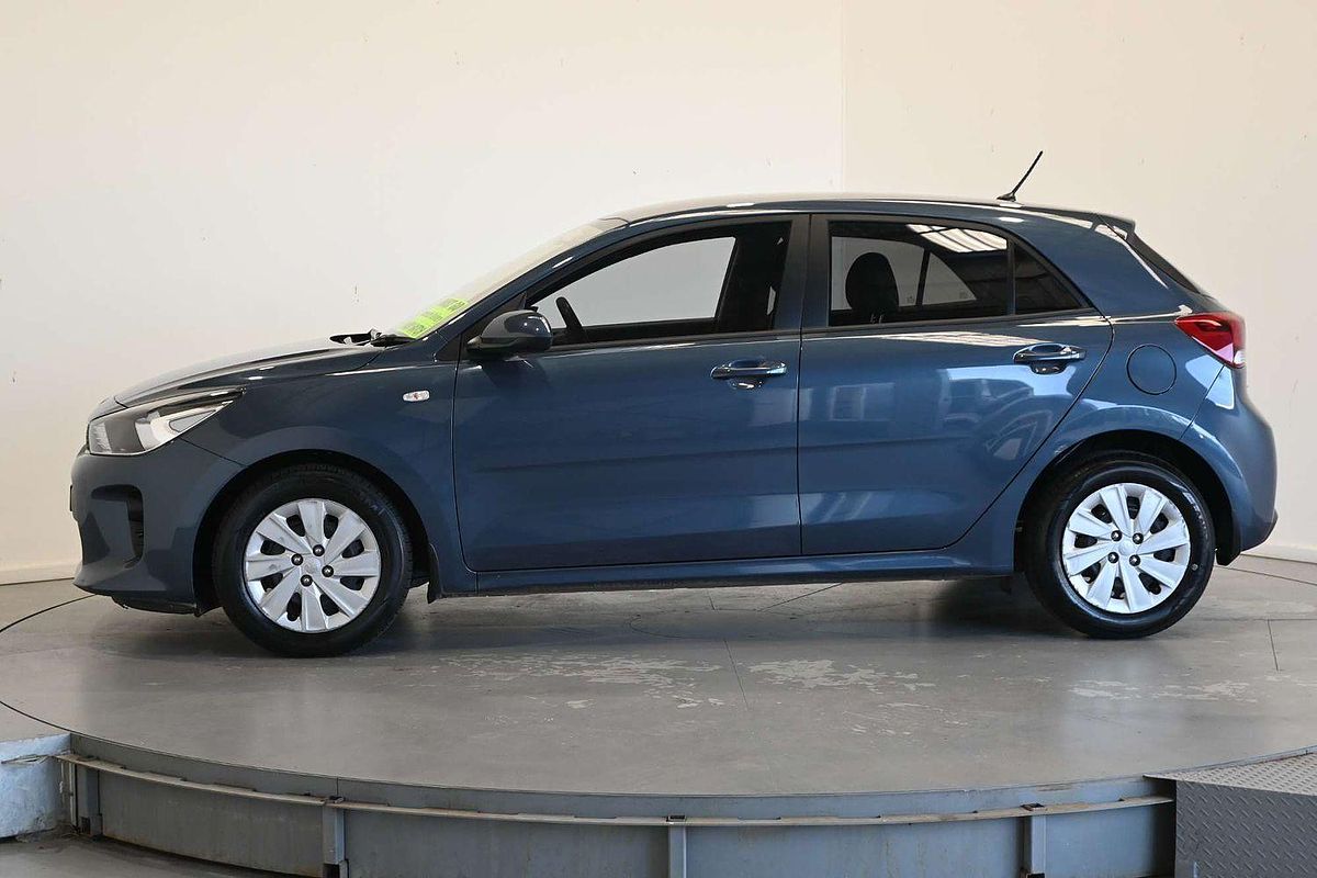2017 Kia Rio S YB