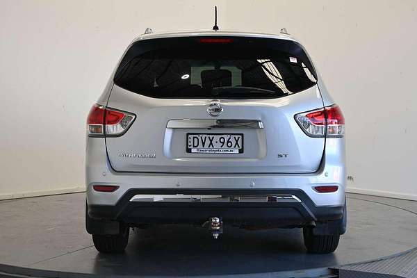 2016 Nissan Pathfinder ST R52