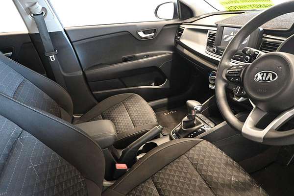 2017 Kia Rio S YB