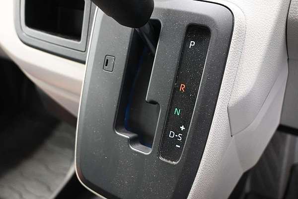 2021 Toyota Hiace GDH300R LWB