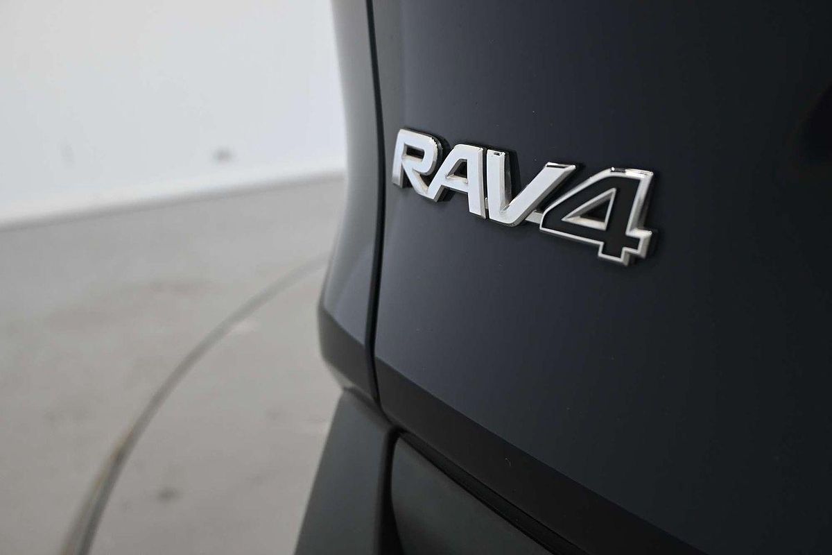 2020 Toyota RAV4 Cruiser AXAH54R