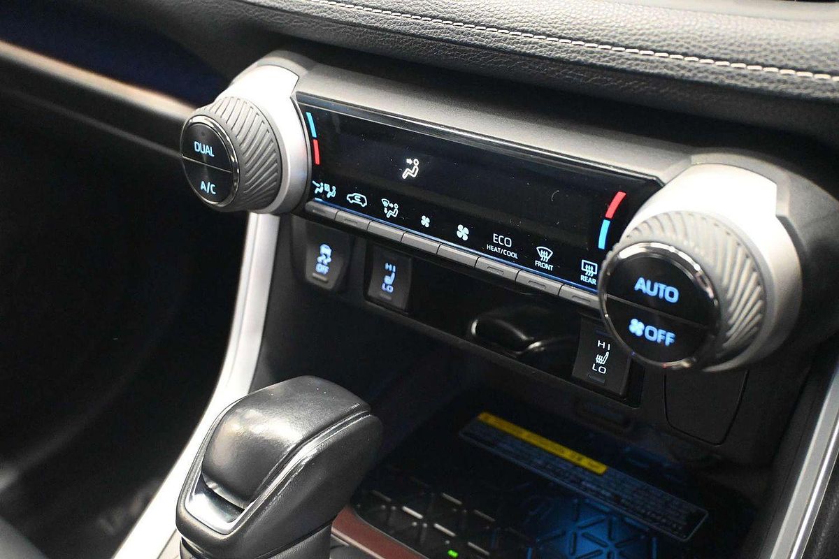 2020 Toyota RAV4 Cruiser AXAH54R