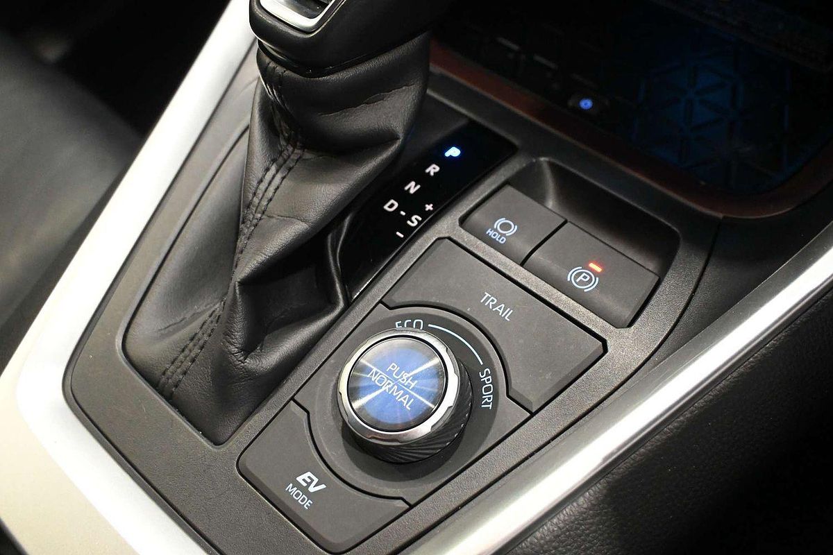 2020 Toyota RAV4 Cruiser AXAH54R