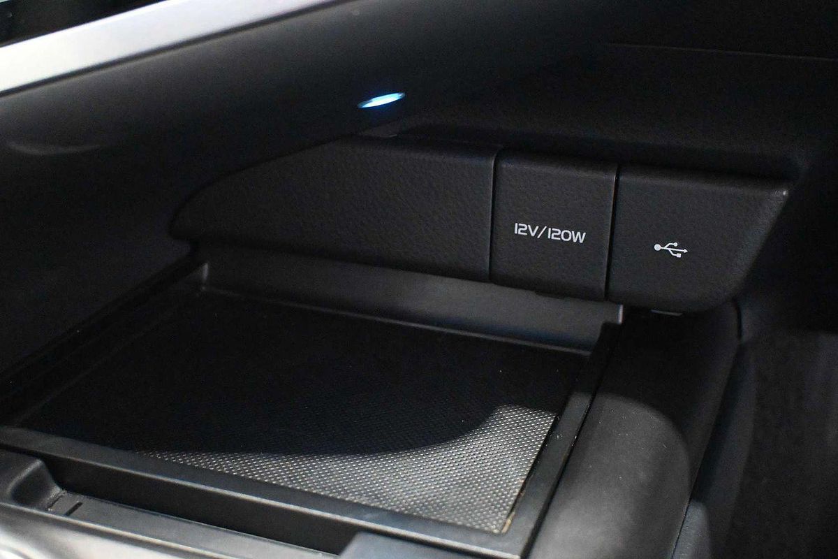 2023 Toyota Camry SL AXVH70R
