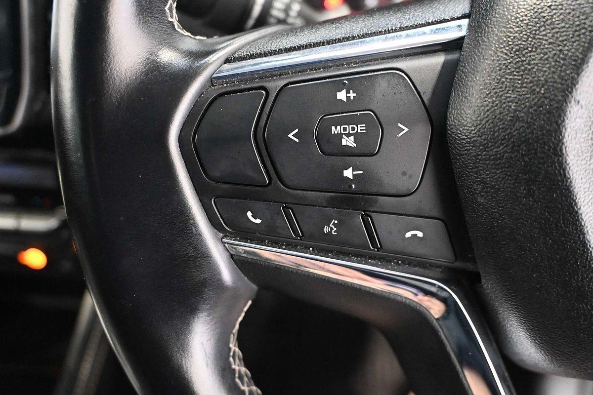 2022 Isuzu MU-X LS-T