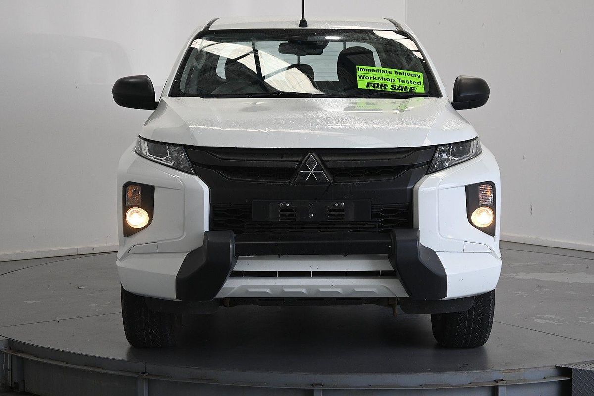 2021 Mitsubishi Triton GLX MR 4X4