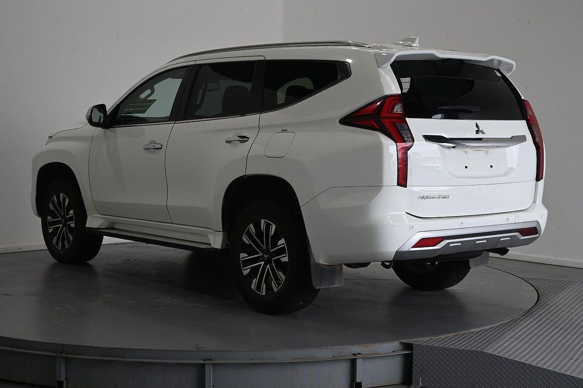 2022 Mitsubishi Pajero Sport GLS QF