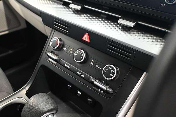 2022 Kia Carnival S KA4
