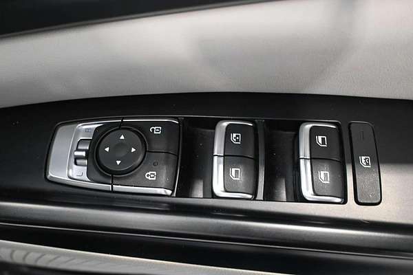 2022 Kia Carnival S KA4