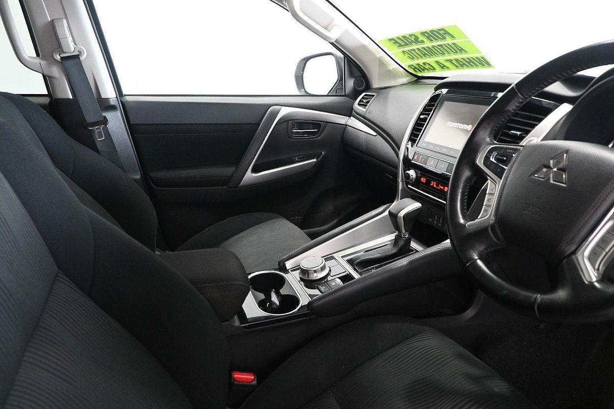 2022 Mitsubishi Pajero Sport GLS QF