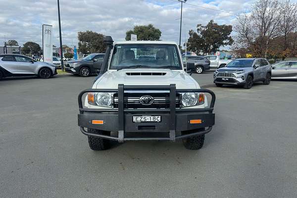 2023 Toyota LC Military LC Military GXL 4.5L T Diesel Manual Single C/Chassis VDJ79R 4X4