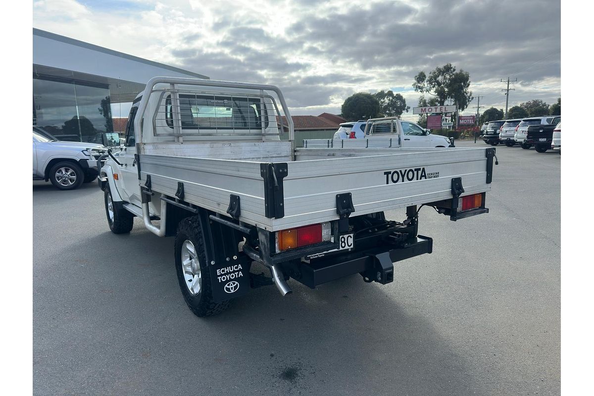 2023 Toyota LC Military LC Military GXL 4.5L T Diesel Manual Single C/Chassis VDJ79R 4X4