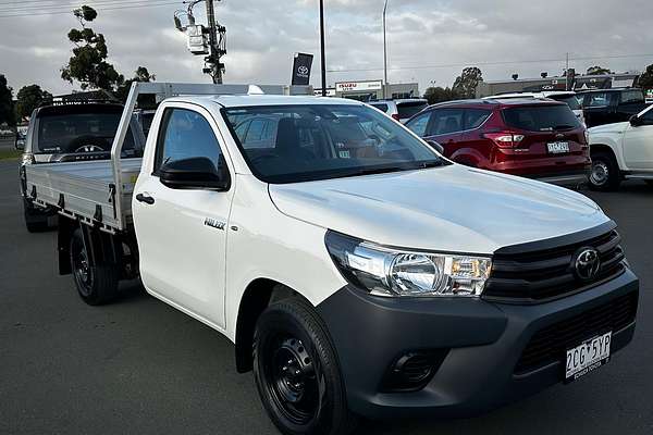 2022 Toyota Hilux Hilux 4x2 Workmate 2.7L Petrol Automatic Single Cab C/C TGN121R Rear Wheel Drive