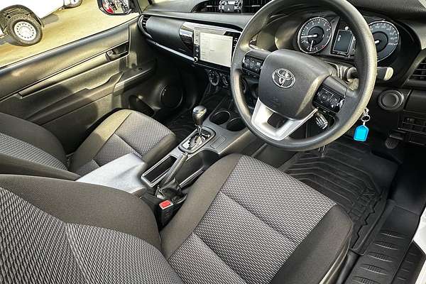 2022 Toyota Hilux Hilux 4x2 Workmate 2.7L Petrol Automatic Single Cab C/C TGN121R Rear Wheel Drive