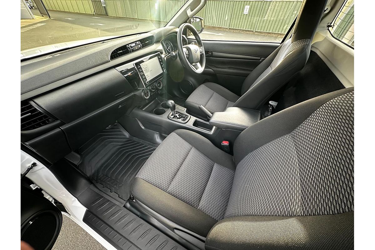 2022 Toyota Hilux Hilux 4x2 Workmate 2.7L Petrol Automatic Single Cab C/C TGN121R Rear Wheel Drive