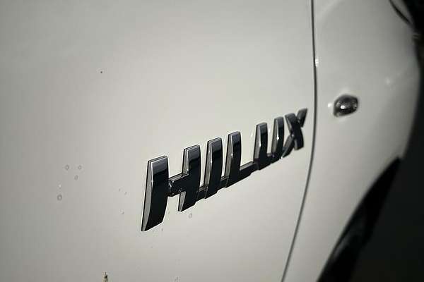2022 Toyota Hilux Hilux 4x2 Workmate 2.7L Petrol Automatic Single Cab C/C TGN121R Rear Wheel Drive