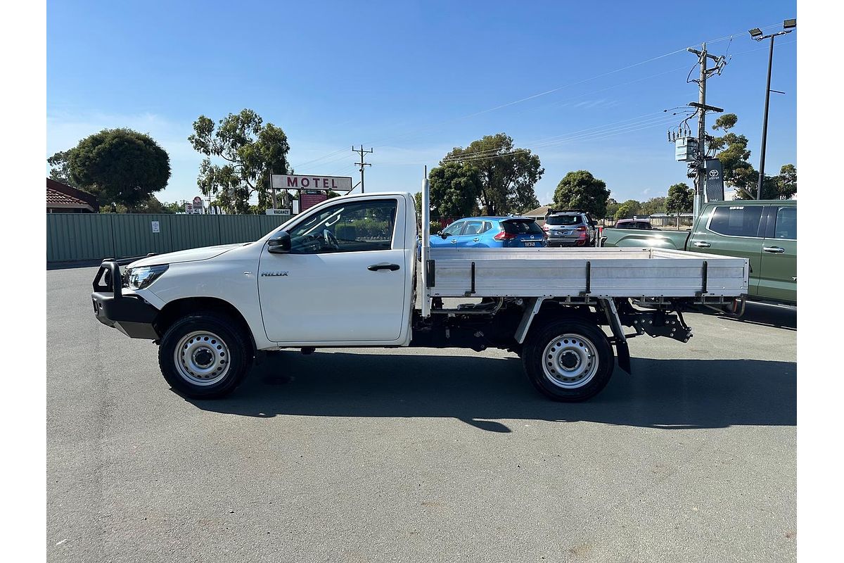 2021 Toyota Hilux Hilux 4x2 Workmate 2.4L T Diesel Manual Single Cab C/C GUN135R Rear Wheel Drive