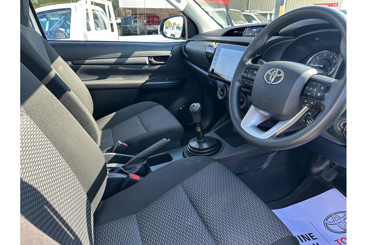 2021 Toyota Hilux Hilux 4x2 Workmate 2.4L T Diesel Manual Single Cab C/C GUN135R Rear Wheel Drive
