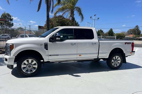 2017 Ford F350 Platinum 4X4